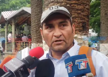 CAMPESINOS PIDEN RENUNCIA DE EJECUTIVO ACTUAL PUESTO POR ANTERIOR GOBIERNO.