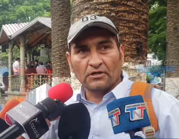 CAMPESINOS PIDEN RENUNCIA DE EJECUTIVO ACTUAL PUESTO POR ANTERIOR GOBIERNO.