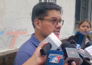 GERENTE DE ABC INFORMA DERRUMBES QUE EXISTEN EN RUTAS CON SUSPENSIÓN DE SALIDAS DE BUSES.