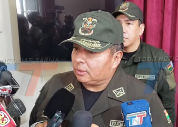 COMANDANTE DEPARTAMENTAL DE LA POLICÍA INFORMA QUE SE CONTINUA CON LA BÚSQUEDA DE 2 PERSONAS DESAPARECIDAS POR DERRUMBE.
