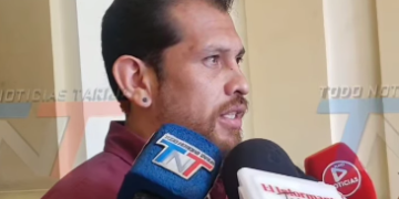 GOBERNACIÓN TRAS DECLARATORIA DE EMERGENCIA MOVILIZA MAQUINARIA PARA SOLUCIONAR CARRETERAS AL CHACO.