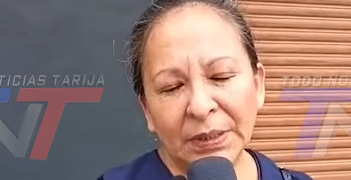 VECINOS DEL BARRIO LOS SAUCES HACEN UN RECONOCIMIENTO A LA POLICÍA POR SU APOYO Y PRESENCIA CONTINUA.