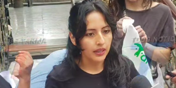 REALIZAN SERIGRAFIADO PARA RECOLECTAR FONDOS PARA LA DEFENSA DE TARIQUIA TRAS PROCESOS A COMUNARIOS.