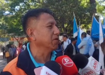 TRANSPORTE SE REFIERE A NEGOCIACIÓN QUE LLEVA ADELANTE CON GOBIERNO DE RESARCIMIENTO DE DAÑOS.