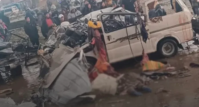 Tragedia en El Alto: Se reporta al menos 12 fallecidos tras el accidente del avión militar