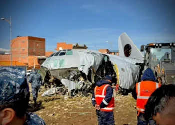 Gobierno despliega acción conjunta tras accidente aéreo en El Alto