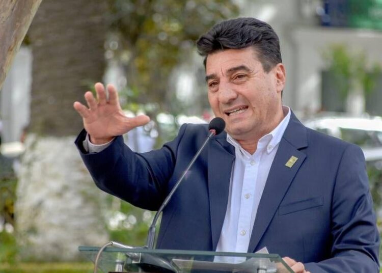 Johnny Torres es reelegido como alcalde de Tarija