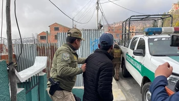 Aprehenden a dos implicados en pornografía infantil en La Paz tras operativo internacional