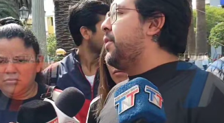 UNIVERSITARIOS NIENGAN ACUERDO CON RECTOR ANTE PETICIONES.