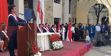 En el marco de las celebraciones conmemorativas por un nuevo aniversario de Tarija, el Concejo Municipal llevó adelante una Sesión de Honor con la participación de destacadas autoridades nacionales, departamentales y locales.