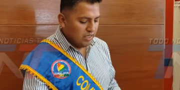 La Confederación Nacional de Juntas Vecinales de Bolivia (CONALJUVE ), otorgó la “Medalla al Poder Vecinal” al gobernador de Tarija, Lic. Oscar Montes Barzón