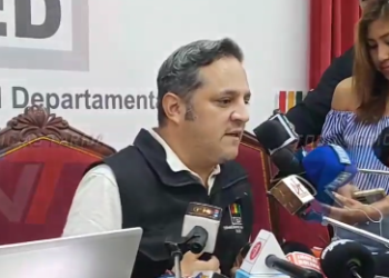 PRESIDENTE DEL TRIBUNAL DEPARTAMENTAL ELECTORAL INFORMA LA REALIZACIÓN NORMAL DE ELECCIONES ESPERANDO ENTREGAR RESULTADOS OFICIALES EL LUNES 20 DE ABRIL.