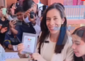 MARÍA RENÉ CANDIDATA A GOBERNADORA LLEGA A EMITIR SU VOTO A SU RECINTO ELECTORAL