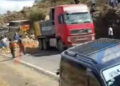 ENFRENTAMIENTOS ENTRE BLOQUEADORES Y VIAJEROS EN PAJCHANI