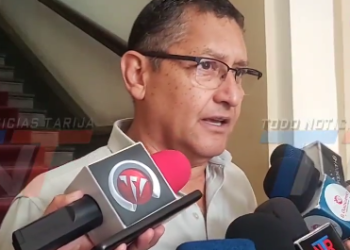 GOBERNADOR SE REFIERE A RENUNCIA DE PRESIDENTA DE YPFB CON LA EXCUSA DE MALA SITUACIÓN DE ESTA INSTITUCIÓN.