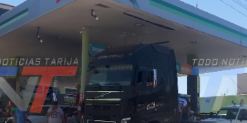 ANH REALIZÓ CONTROLES EN SURTIDORES DE TARIJA Y ENVIÓ MUESTRAS DE COMBUSTIBLE A LABORATORIO. ESPERAN RESULTADOS DE CINCO PARÁMETROS DE ANÁLISIS.