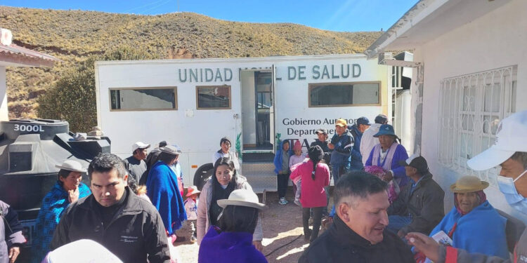 SEDES activó brigadas móviles de salud en el departamento, atención llegó a la población de Yunchará