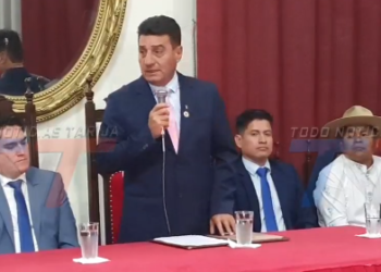 POSESIONAN EL NUEVO GABINETE QUE ACOMPAÑARA AL ALCALDE JOHNNY TORRES TERZO