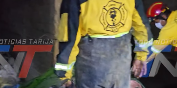 MUNICIPIO INSPECCIONA CONEXIONES CLANDESTINAS EN LA VÍBORA NEGRA QUE GENERAN MALOS OLORES Y RIESGOS A LA SALUD