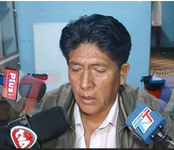 TRABAJADORES DE SALUD GESTIONAN EL PAGO DEL BONO DE VACUNACIÓN.