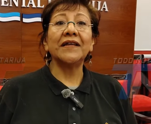 La secretaria de Desarrollo Humano de la Gobernación de Tarija, Marbel Castro, visitó este jueves el Instituto Tecnológico Agropecuario San Andrés.