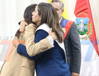La Gobernadora del Departamento de Tarija, Dra. María René Soruco Campero, recibió la “Distinción Honorífica” de la Universidad Católica Boliviana San Pablo, en reconocimiento a su histórica elección como la Primera Gobernadora del Departamento y su liderazgo en la vida política tarijeña