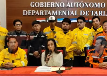 Un día histórico para el voluntariado en Tarija, la gobernadora del Departamento, María René Soruco junto a grupos de bomberos voluntarios, en conferencia de prensa presentaron el proyecto de ley departamental del Bombero Voluntario, la cual fue remitida a la Asamblea Legislativa Departamental de Tarija ALDT, para su aprobación.