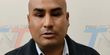 La gobernadora de Tarija sostuvo una reunión de coordinación con la directiva actual de la Federación Departamental de Juntas Vecinales FEDJUVE, en la cual se abordaron temas relacionados a seguridad ciudadana.