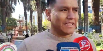 DIRIGENTE BARRIAL CUESTIONA SUBIDA DE PRECIO DE AGUA POTABLE Y CONVOCA A LA POBLACIÓN A NO PERMITIR ESTA SITUACIÓN.