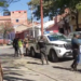 DELINCUENTE FUE SORPRENDIDO Y CAPTURADO POR SUS PROPIAS VÍCTIMAS MIENTRAS ROBABA SUS PERTENENCIAS. TRAS UNA INTENSA PERSECUCIÓN, EL SOSPECHOSO SE REFUGIÓ EN UN DOMICILIO.