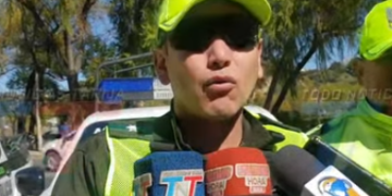EL EXCESO DE VELOCIDAD Y EL USO INCORRECTO DE UN CASCO NO CERTIFICADO PROVOCARON LA MU€RT€ DE UN MOTOCICLISTA DE 34 AÑOS TRAS IMPACTAR CONTRA UN CAMIÓN ESTACIONADO
