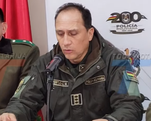 MOTOCICLETA DE COLOR NEGRO FUE HALLADA ABANDONADA EN EL BARRIO PARAÍSO, SOBRE LA CALLE LOS LIRIOS, TRAS EL RASTRILLAJE POLICIAL, FUE RECUPERADA HORAS DESPUÉS EN UN OPERATIVO DE BÚSQUEDA, CON APOYO DE VECINOS Y PERSONAL DE RADIO PATRULLA 110.