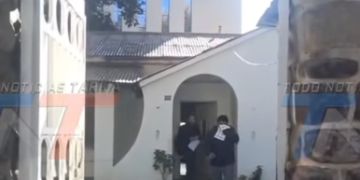 REPORTAN EL LANZAMIENTO DE UNA BOMBA DE GAS LACRIMÓGENO EN ADMINISTRACIÓN DE LA UAJMS
