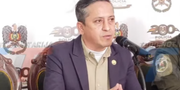 DOS PERSONAS FUERON APREHENDIDAS EN FLAGRANCIA POR EL PRESUNTO R0BOM0 DE UNA MOTOCICLETA, LUEGO DE QUE EFECTIVOS DE DIPROVE RASTREARAN EL VEHÍCULO MEDIANTE SISTEMA GPS HASTA UN DOMICILIO DONDE SE ENCONTRABA OCULTA