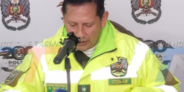 COLISIÓN ENTRE UNA MOTOCICLETA Y UN AUTOMÓVIL DEJÓ DOS PERSONAS LESIONADAS Y DAÑOS MATERIALES DE CONSIDERACIÓN LA TARDE DEL SÁBADO.