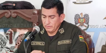 APREHENDEN A HOMBRE ACUSADO DE VI0LENCI@ FAMILIAR LUEGO DE PRESUNTAMENTE G0LPEAR Y LANZAR OBJETOS A SU PAREJA, EL IMPUTADO CUMPLIRÁ DETENCIÓN DOMICILIARIA