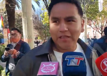 DIRIGENTES BARRIALES EXPRESAN SU PREOCUPACIÓN POR EL ALZA DE LAS TARIFAS ELÉCTRICAS Y PRESENTAN UNA NOTA A LA GOBERNACIÓN SOLICITANDO UNA AUDITORÍA A SETAR.