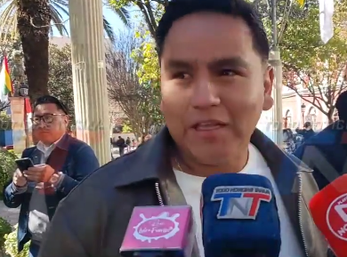 DIRIGENTES BARRIALES EXPRESAN SU PREOCUPACIÓN POR EL ALZA DE LAS TARIFAS ELÉCTRICAS Y PRESENTAN UNA NOTA A LA GOBERNACIÓN SOLICITANDO UNA AUDITORÍA A SETAR.