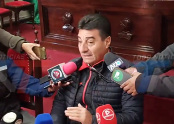 ALCALDE INFORMA SOBRE INCENDIO EN LA COMUNIDAD DE EL CHURQUIS; AL MOMENTO, 100 HECTÁREAS DE PASTIZALES FUERON CONSUMIDAS.