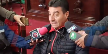 ALCALDE INFORMA SOBRE INCENDIO EN LA COMUNIDAD DE EL CHURQUIS; AL MOMENTO, 100 HECTÁREAS DE PASTIZALES FUERON CONSUMIDAS.