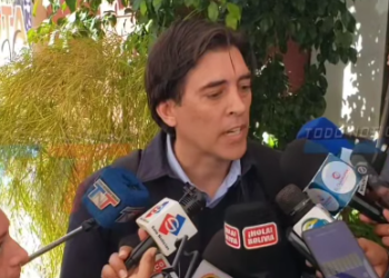 MINISTRO DE OBRAS PÚBLICAS LLEGA A TARIJA Y SE REFIERE A LOS PROYECTOS EN NUESTRO DEPARTAMENTO; ADEMÁS, RESPONDE A LAS DECLARACIONES DE SAMUEL DORIA MEDINA, QUIEN CALIFICÓ AL GOBIERNO COMO LENTO.