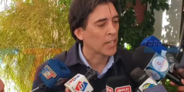 MINISTRO DE OBRAS PÚBLICAS LLEGA A TARIJA Y SE REFIERE A LOS PROYECTOS EN NUESTRO DEPARTAMENTO; ADEMÁS, RESPONDE A LAS DECLARACIONES DE SAMUEL DORIA MEDINA, QUIEN CALIFICÓ AL GOBIERNO COMO LENTO.