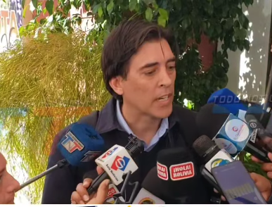 MINISTRO DE OBRAS PÚBLICAS LLEGA A TARIJA Y SE REFIERE A LOS PROYECTOS EN NUESTRO DEPARTAMENTO; ADEMÁS, RESPONDE A LAS DECLARACIONES DE SAMUEL DORIA MEDINA, QUIEN CALIFICÓ AL GOBIERNO COMO LENTO.