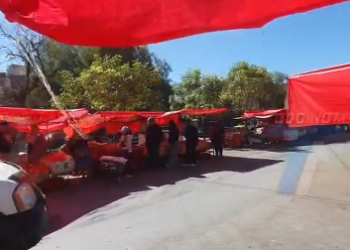 INTENDENCIA NOTIFICA A LOS VENDEDORES QUE ESTÁN EN LA CALLE EN AFUERAS DEL MERCADO EL DORADO.