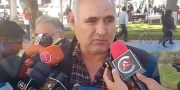 TRANSPORTE PESADO INFORMA QUE CONTINÚA LA ESCASEZ DE DIÉSEL, CON GRANDES FILAS EN LOS SURTIDORES, Y PIDE AL GOBIERNO UNA PRONTA SOLUCIÓN.