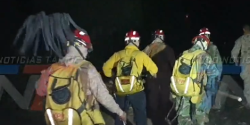 EL FUEGO ESTUVO A SOLO 10 METROS DE ALCANZAR UNA CASA, PERO LA RÁPIDA RESPUESTA DE LOS BOMBEROS VOLUNTARIOS EVITÓ UN DESASTRE