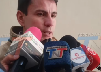 VOCERO DEL GOBIERNO NACIONAL INFORMA LA LLEGADA DE DOS HELICÓPTEROS PARA SUMARSE A LAS TAREAS DE SOFOCACIÓN DE LOS INCENDIOS.