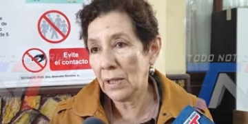 EL SEDES MOVILIZA PERSONAL, VEHÍCULOS E INSUMOS PARA APOYAR A VOLUNTARIOS QUE COMBATEN LOS INCENDIOS EN TARIJA.