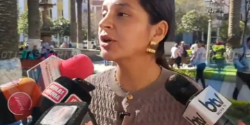 SECRETARÍA DE LA MUJER Y LA FAMILIA INVITA A LA FERIA INFORMATIVA PARA PREVENIR LA TRATA DE PERSONAS, MEDIANTE ACTIVIDADES Y MENSAJES DE CONCIENTIZACIÓN. LA ACTIVIDAD SE REALIZARÁ ESTE MIÉRCOLES 30 DE JULIO EN LA PLAZA SUCRE.