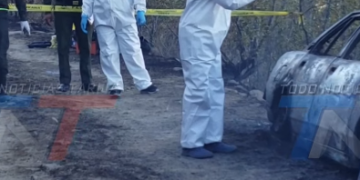 Dos personas mueren calcinadas tras incendio de un vehículo